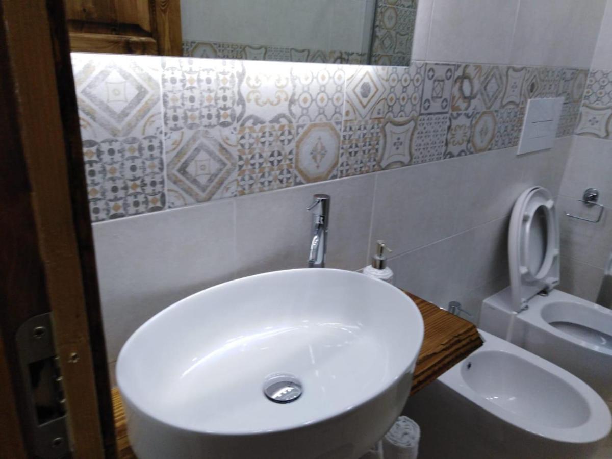 ארקולאנו B&B La Pietra מראה חיצוני תמונה